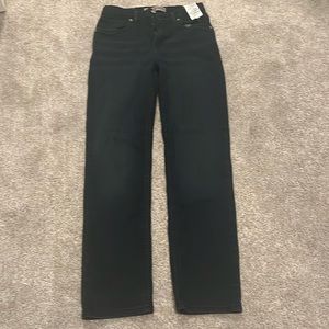 Levi’s Navy Blue Jeans👍